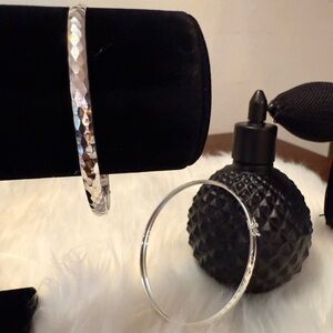 G3 Elegant Silver Textured Bangle Bracelet